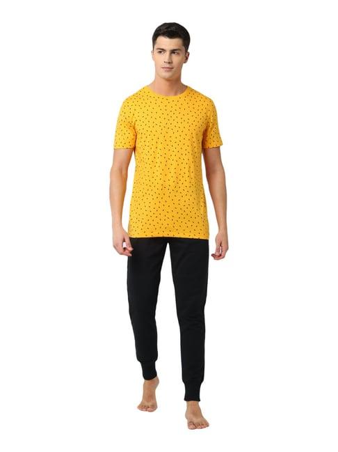 peter england yellow regular fit printed sports set