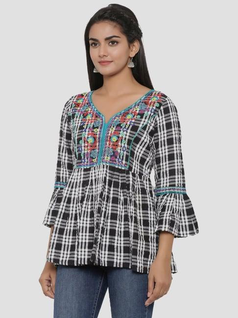 rangmayee white chequered tunic