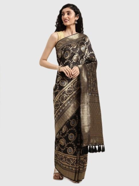 vastranand charcoal printed saree with blouse