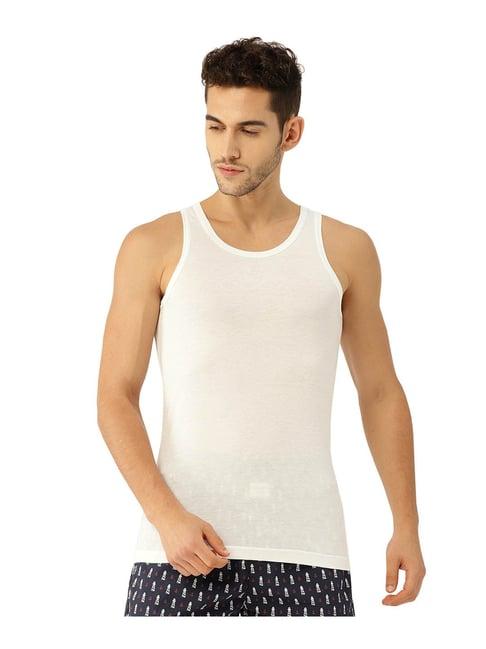 xyxx white regular fit vest