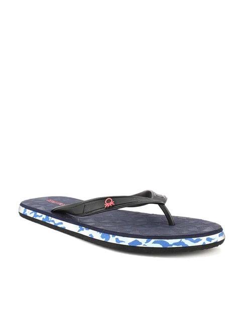 united colors of benetton men's jet black & navy flip flops