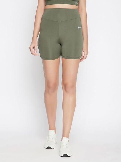 clovia green slim fit shorts