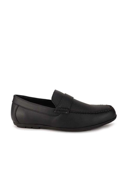 bata men's black casual loafers