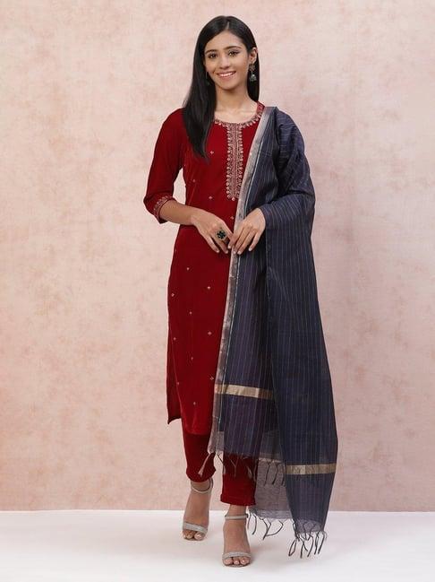 rangriti women maroon straight suit set