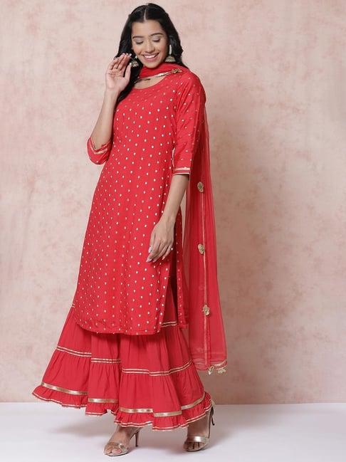 rangriti women red straight suit set