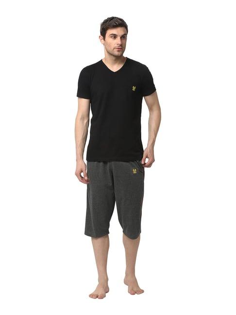 vimal jonney grey & black t-shirt & capris