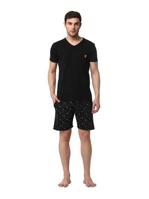 vimal jonney black printed t-shirt & shorts