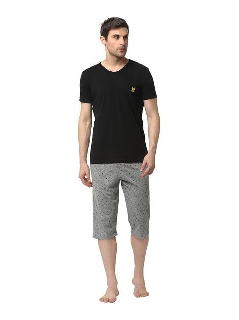 vimal jonney black & grey printed t-shirt & capris