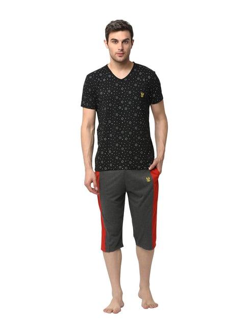 vimal jonney navy & black printed t-shirt & capris