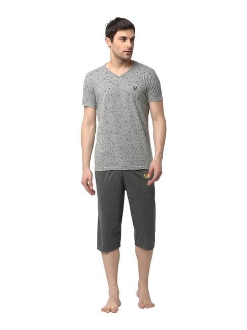 vimal jonney light grey & dark grey printed t-shirt & capris