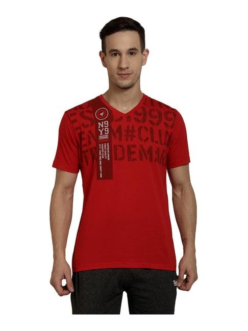 neva red regular fit printed t-shirt