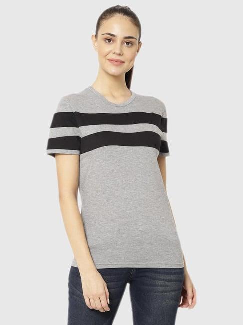 vimal jonney silver stripes print top