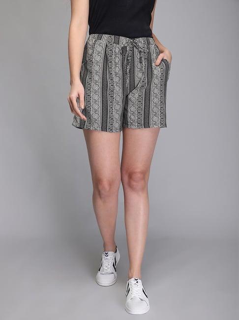 aditi wasan black & white printed shorts