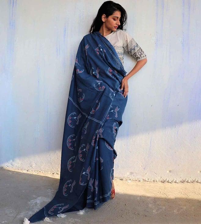 chidiyaa blue block printed cotton mulmul saree - butterfly girls