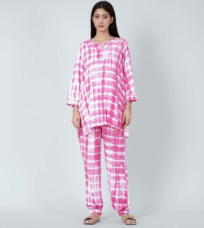 first resort by ramola bachchan magenta & white tie-dye lounge set