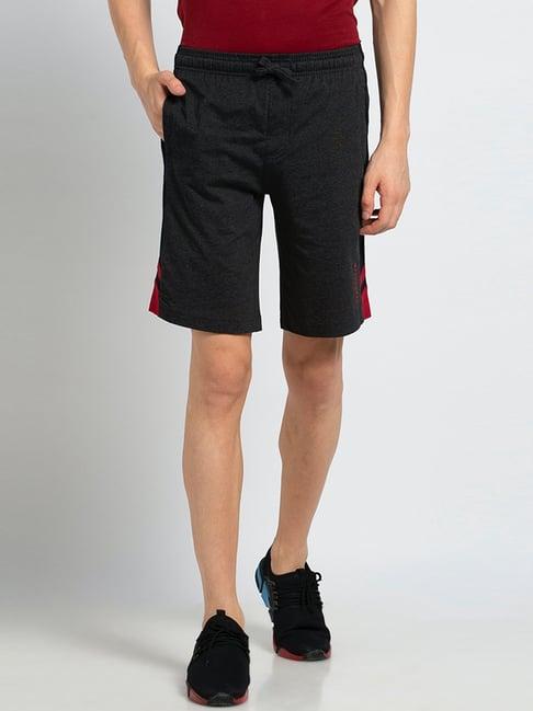 van heusen athleisure regular fit smart tech easy stain release knit shorts - charcoal melange