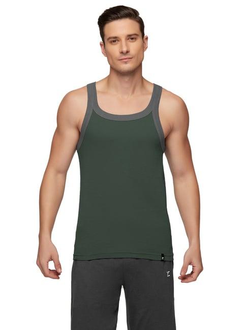 xyxx green regular fit vest