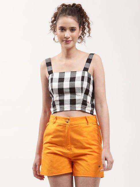 elle black & white checks crop top