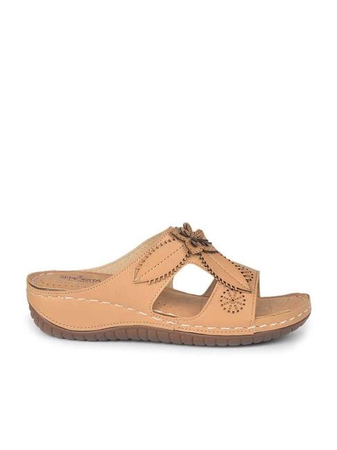 senorita by liberty women's beige comfort wedges