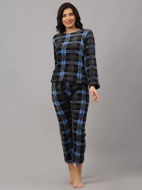 neudis black check top with pyjamas