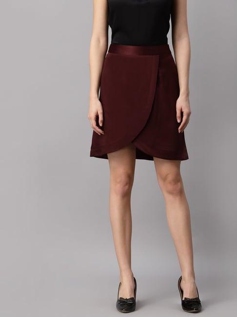 neudis burgundy above knee skirt