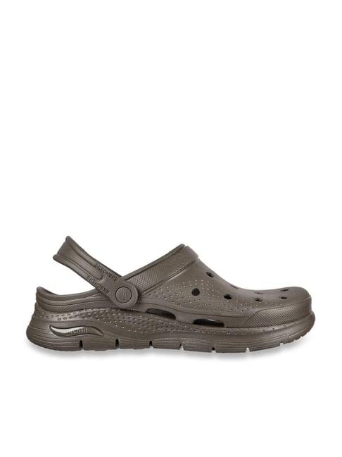 skechers men's arch fit - valiant khaki casual sandals