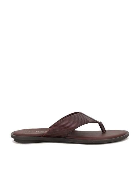 hush puppies by bata men's wine thong sandals