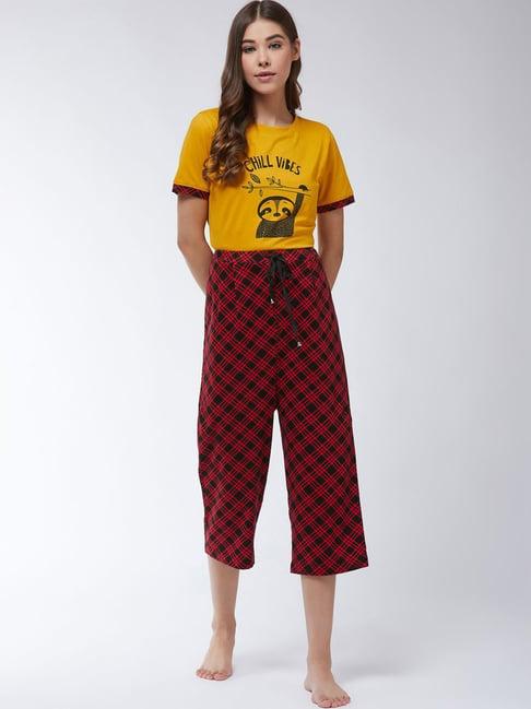 miss chase mustard & red cotton printed t-shirt capris set