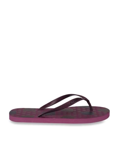 chupps men's purple flip flops