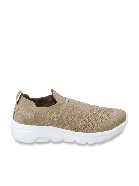 duke women's beige walking shoes