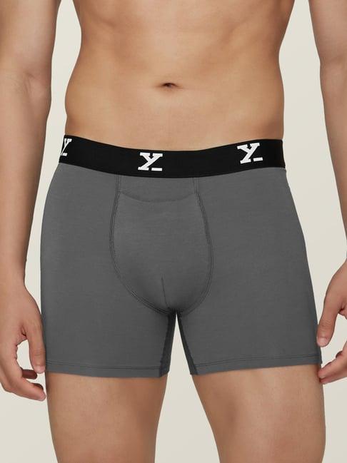 xyxx grey & red regular fit boxers - pack of 2