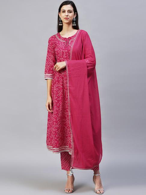 fashor magenta printed kurta pant set with dupatta