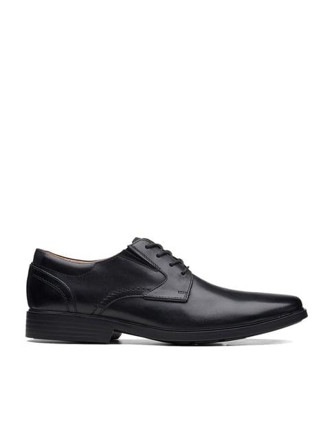 clarks men's clarkslite low black derby shoes