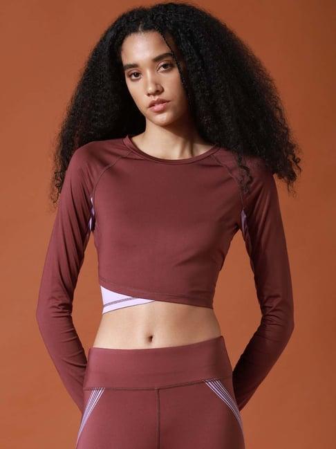 only maroon round neck color-block crop top