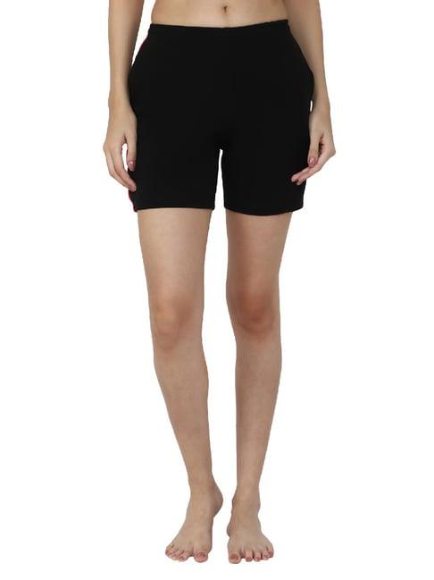 dyca black shorts