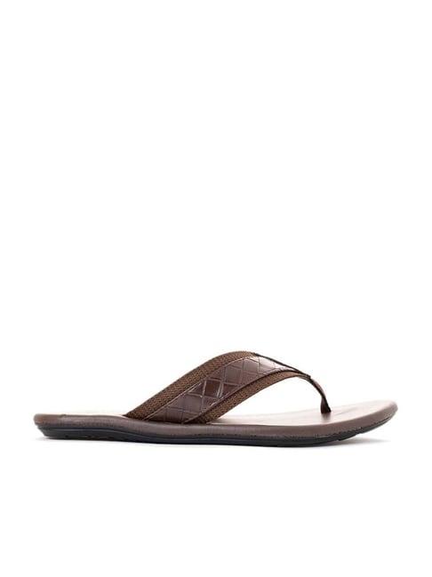 khadim men's brown flip flops