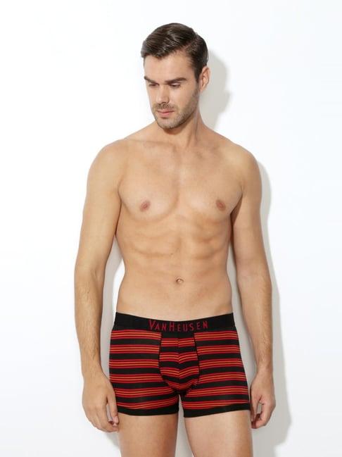 vh innerwear black & red regular fit striped trunks