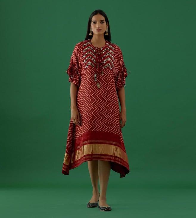 5 elements by radhika gupta maroon modal satun kodi embellished kaftan