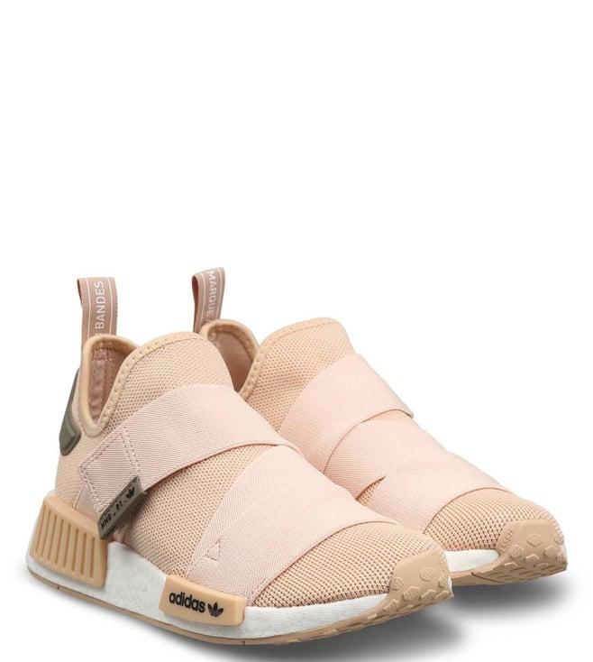 adidas originals women's nmd_r1 halblu/ftwwht/sbrown sneakers