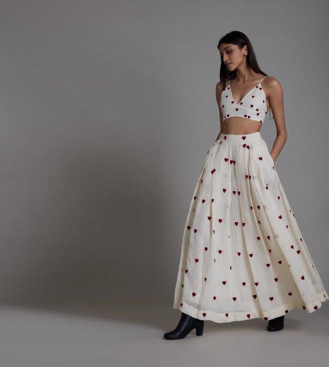 mati oatmeal heart lehenga set