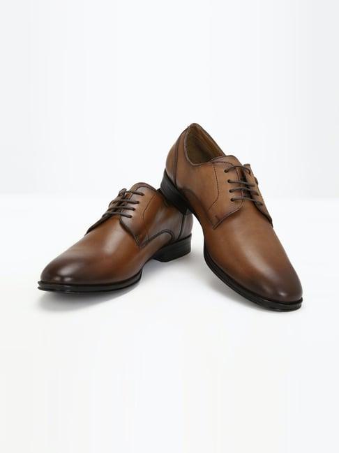 louis philippe men's brown derby shoes