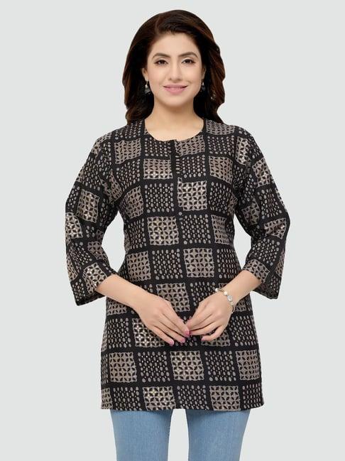 saree swarg black chequered straight kurti