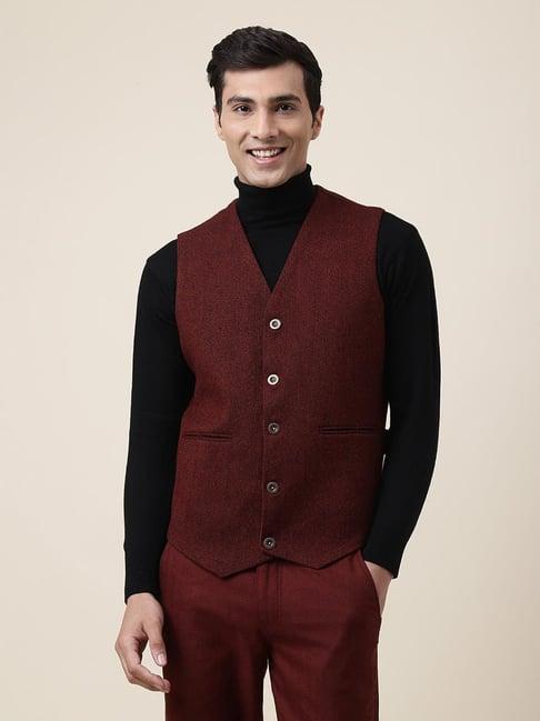 fabindia maroon slim fit waistcoat