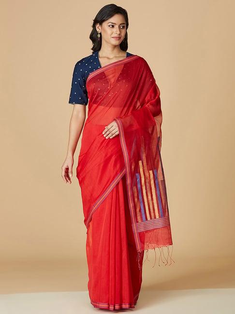 fabindia red saree without blouse