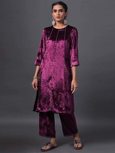 w purple embroidered velvet kurta with straight pants