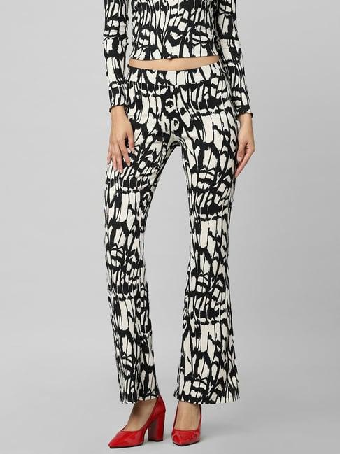 only black & white printed regular fit high rise pants