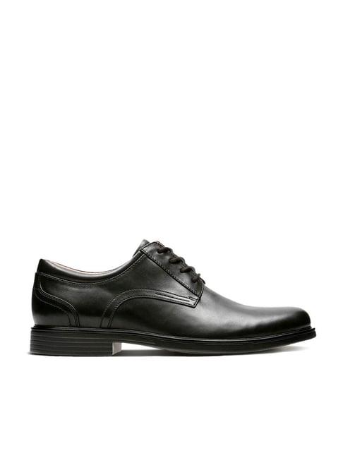 clarks men's un aldric black derby shoes