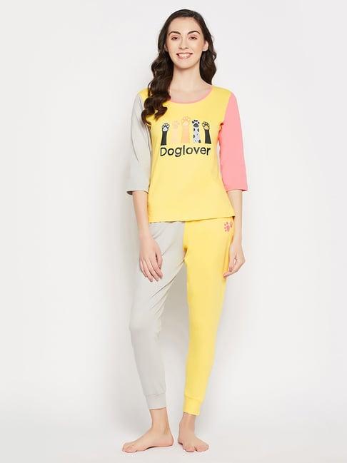 clovia yellow & grey printed t-shirt with joggers