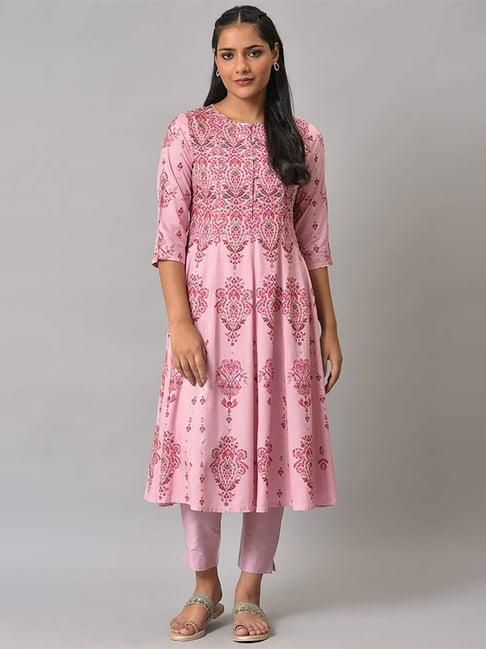 w pink floral print fit & flare kurta