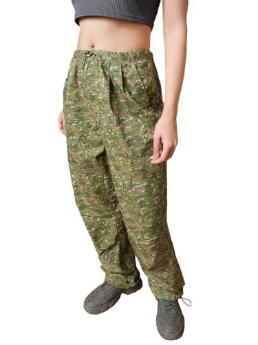 bewakoof women's camouflage 100% cotton parachute pants - oversized fit_589654_green_5xl